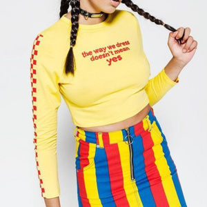 💛❤️ NEW Sz Sm/Med 2-6 Yellow Statement Tee long Sleeve